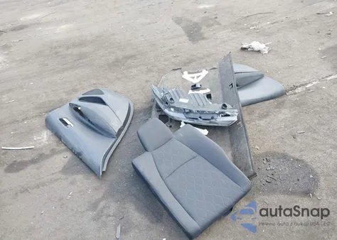 2020 Toyota Corolla Le из США, поврежденный, VIN 5YFEPRAE8LP053586